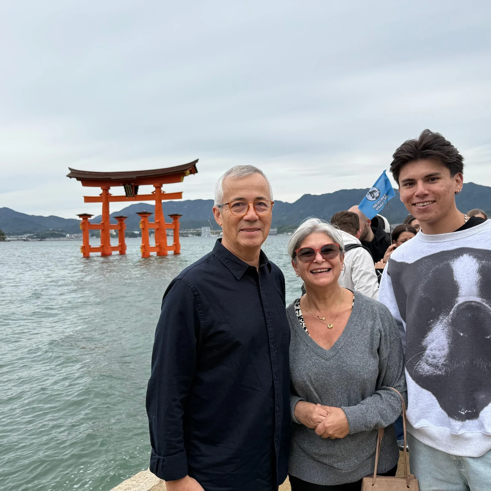 Hiroshima and Miyajima Private Tour with a Local Guide
