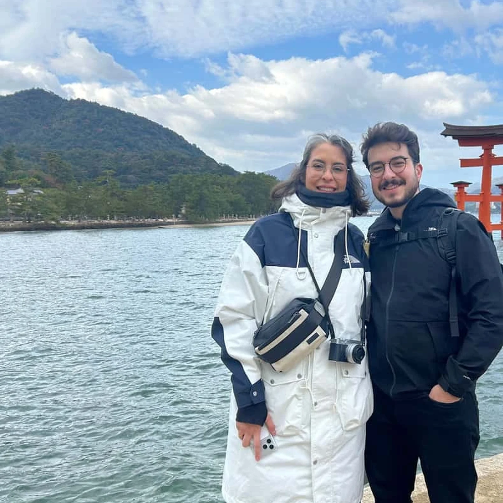 Private Tour Hiroshima und Miyajima mit lokalem Guide