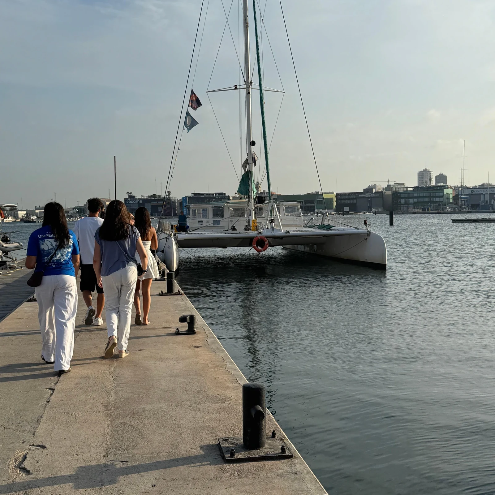 Croisière en catamaran à Valence avec coucher de soleil et option DJ