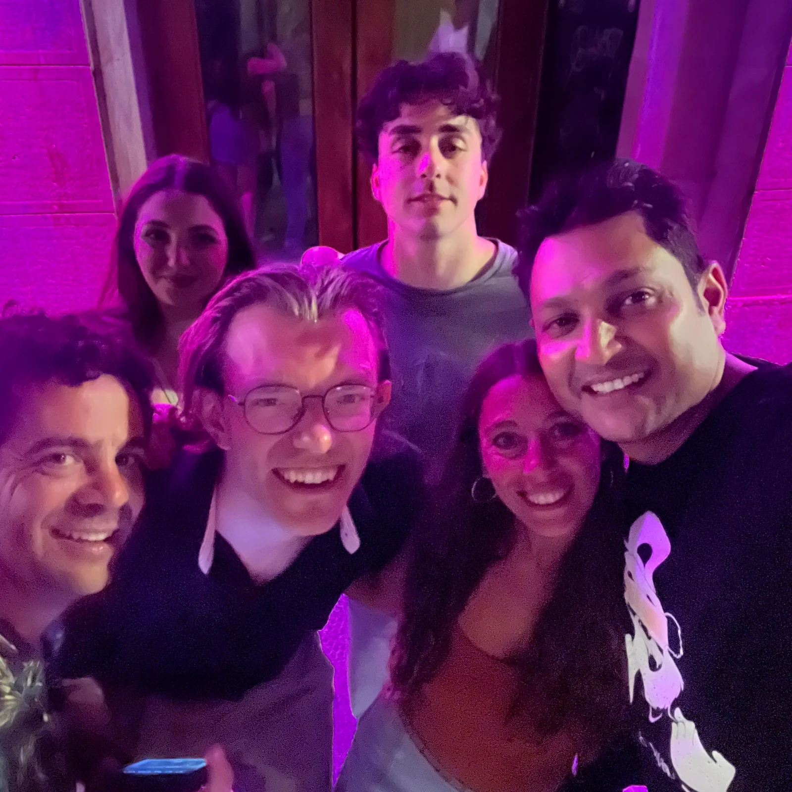 Pub Crawl in Valencia mit Guide und VIP-Club-Eintritt