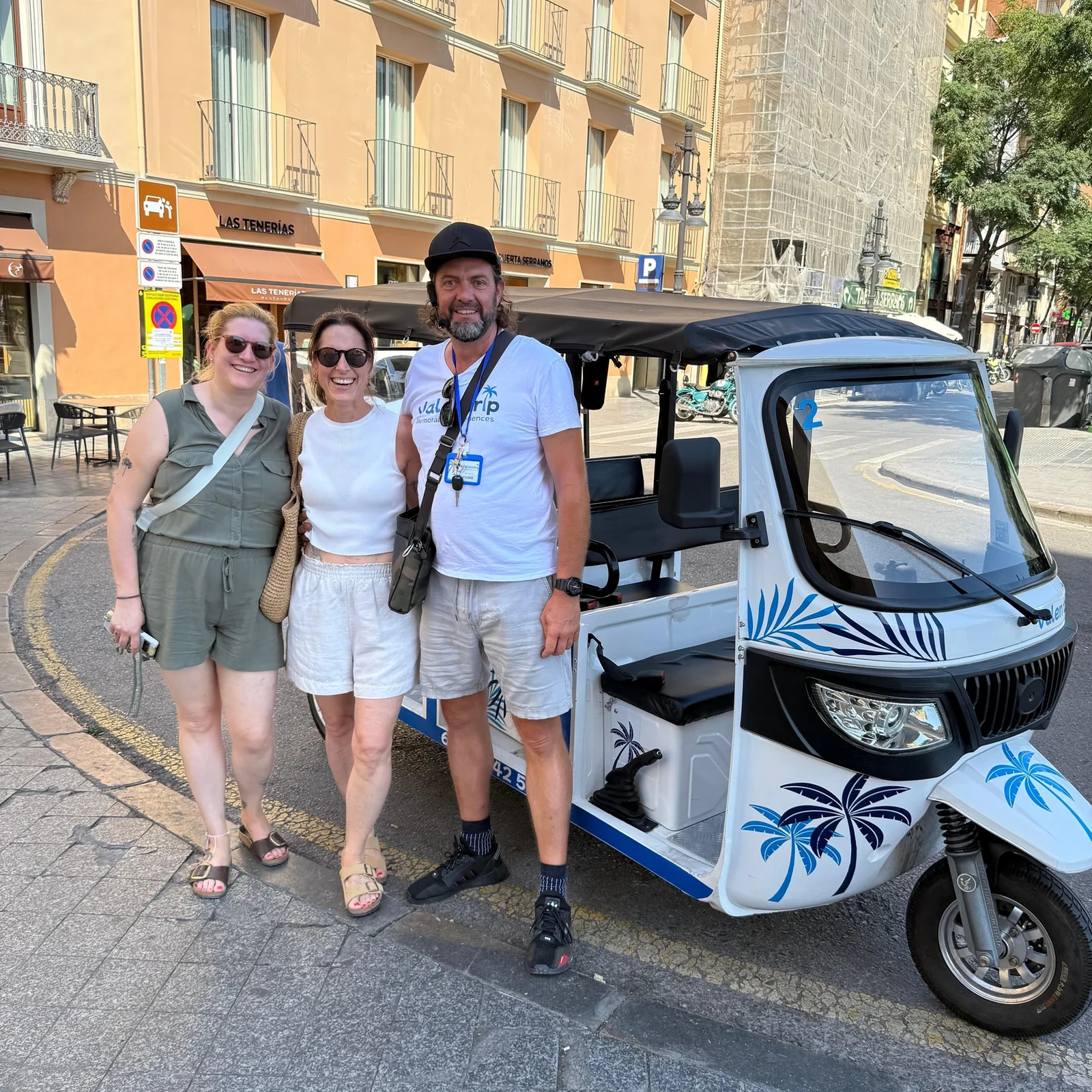 Valencia Tuk Tuk Tour: See the City in Just 2 Hours