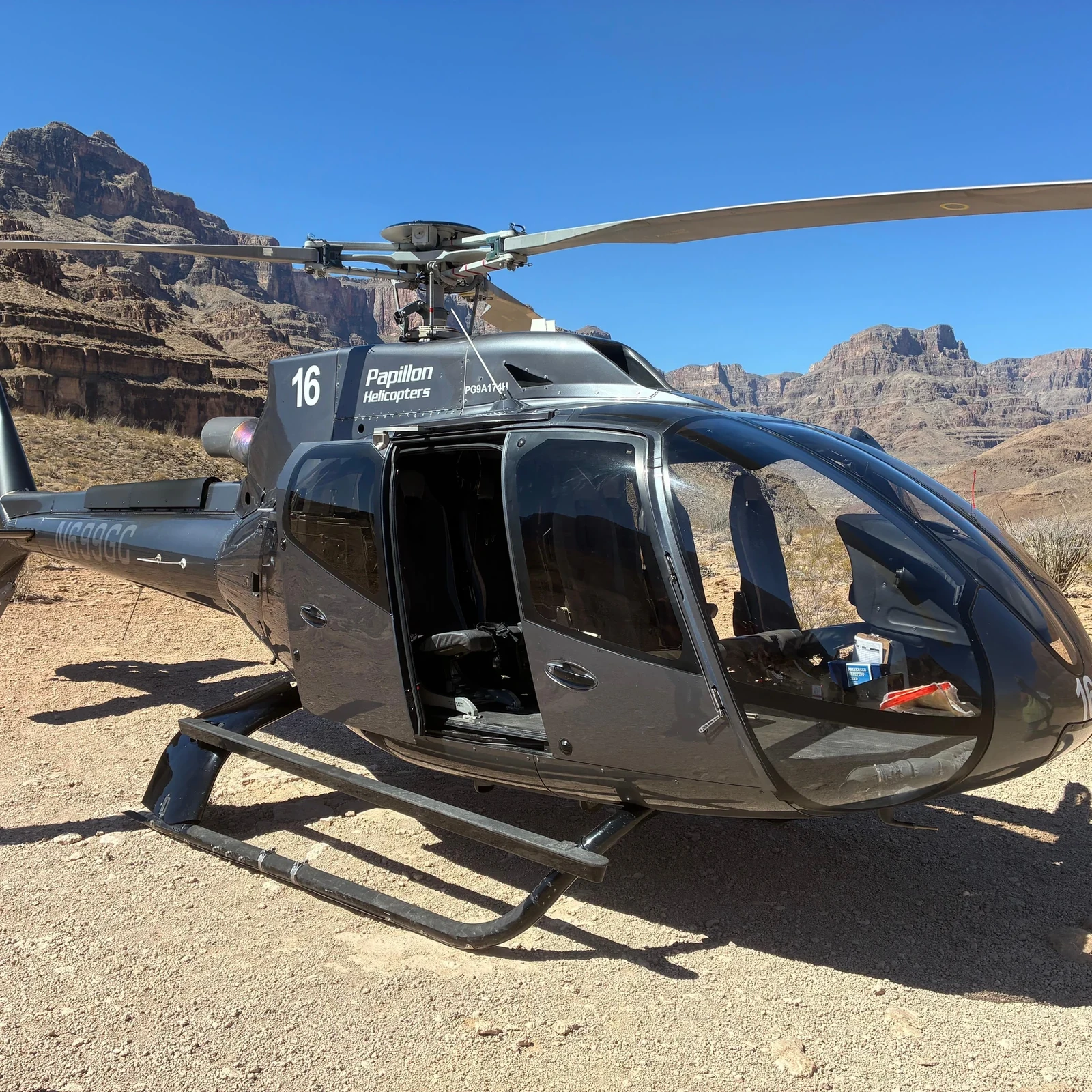 Grand Canyon Helicopter Tour from Las Vegas with Landing