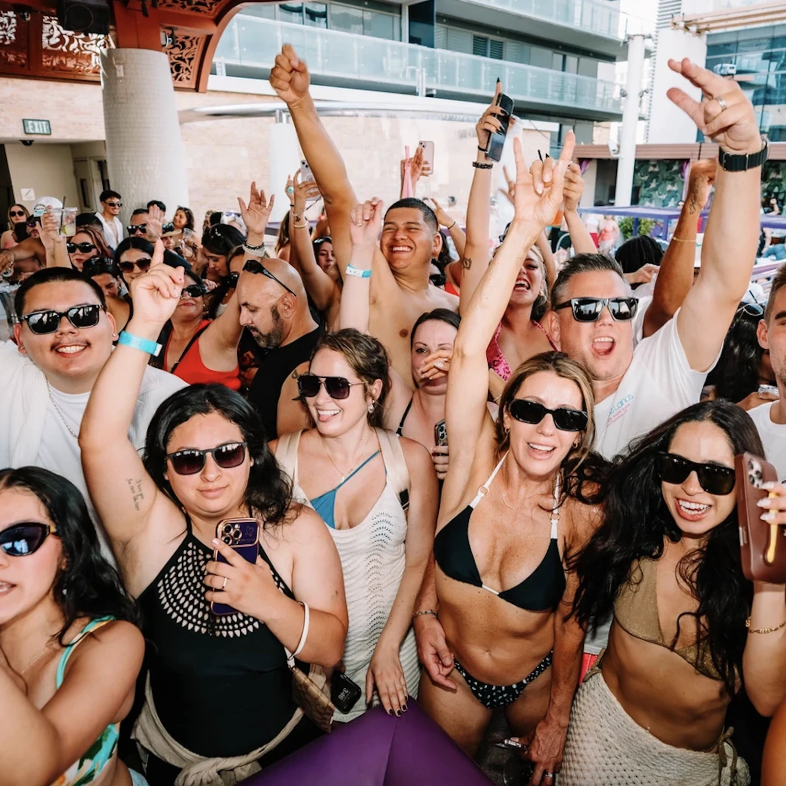 Las Vegas Pool Crawl with VIP Dayclub Access