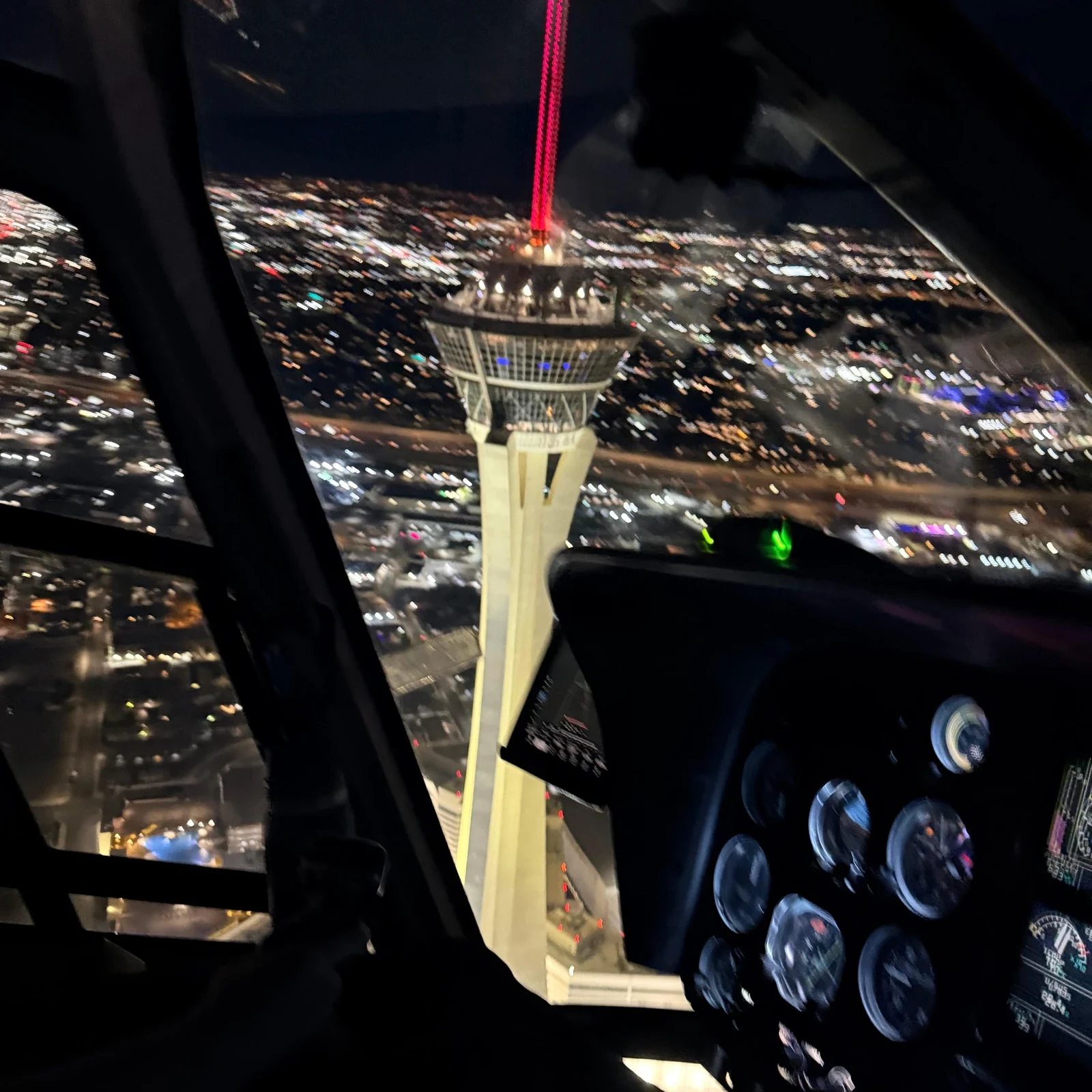 Vuelo nocturno en helicóptero por Las Vegas Strip