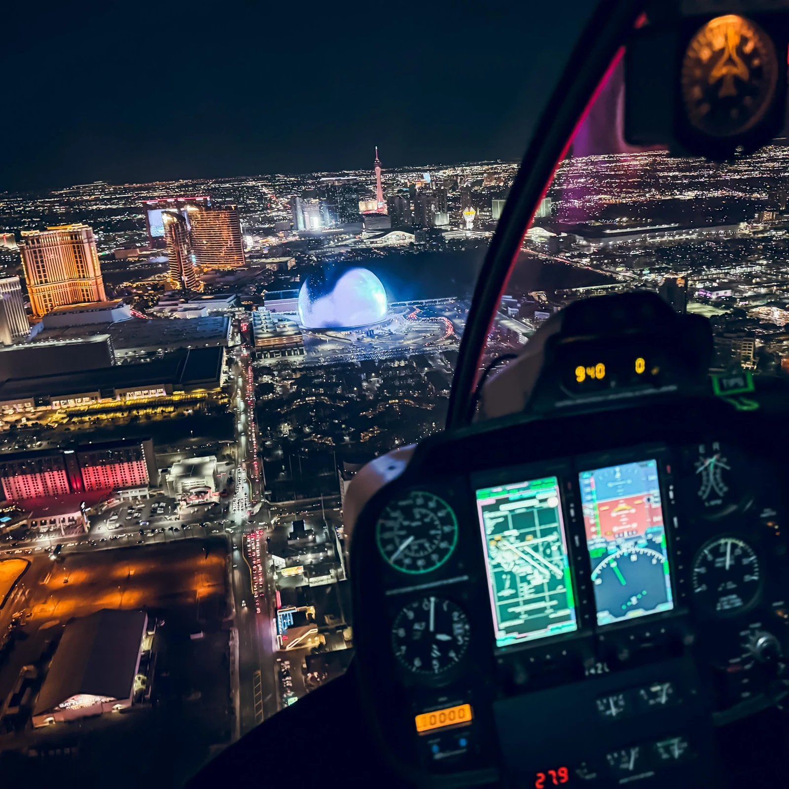 Helikopterflug über den Las Vegas Strip mit garantiertem Fensterplatz