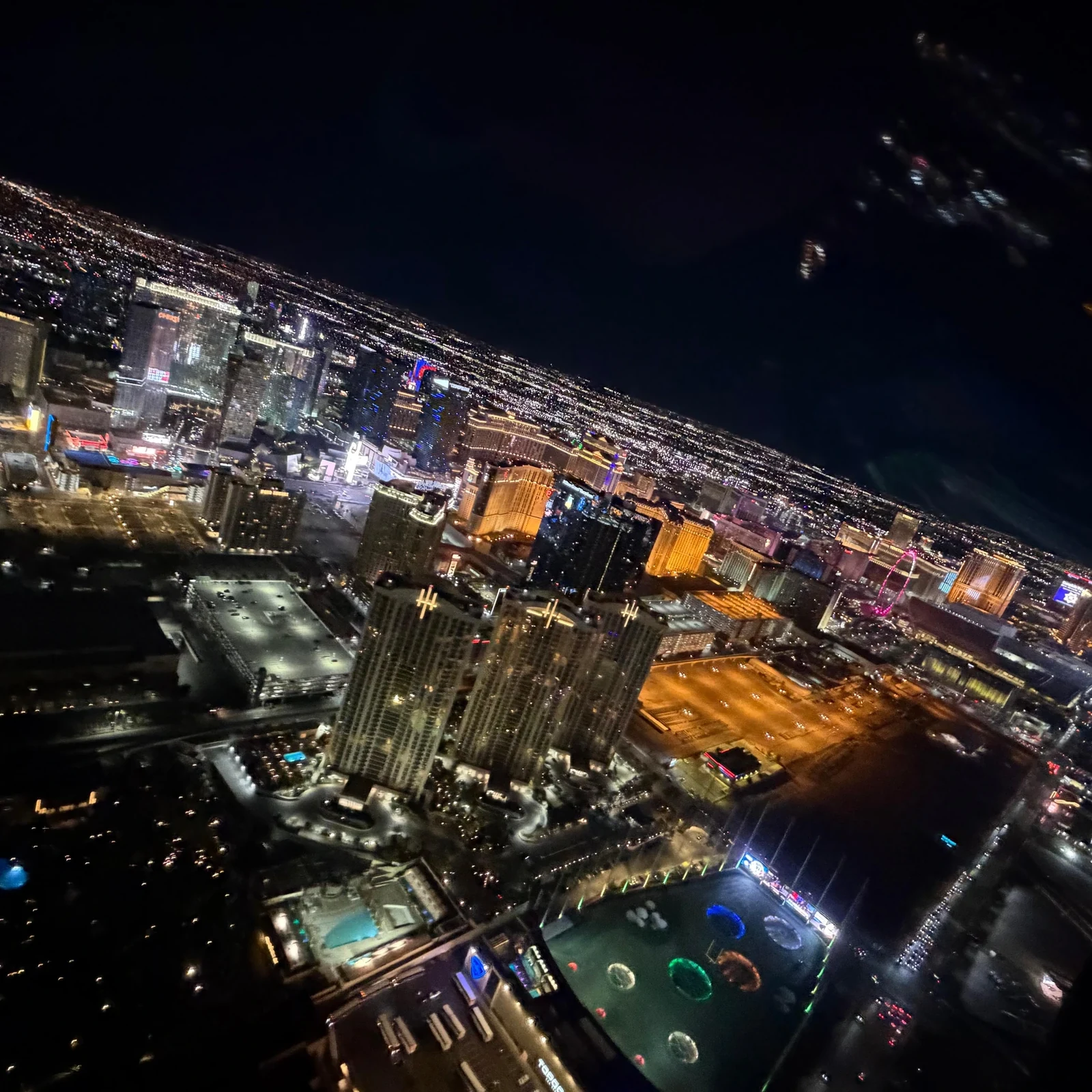Helikopterflug über den Las Vegas Strip mit garantiertem Fensterplatz