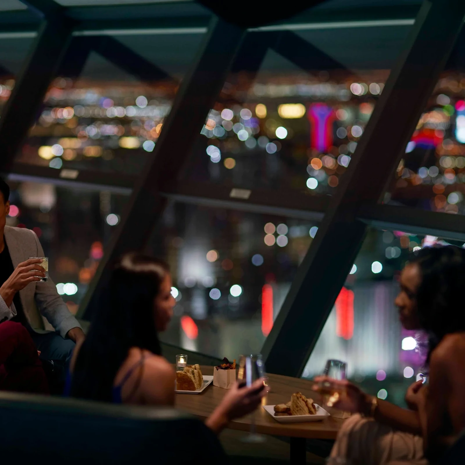 STRAT Tower Aussichtsplattform Ticket: 360°-Panorama über Las Vegas