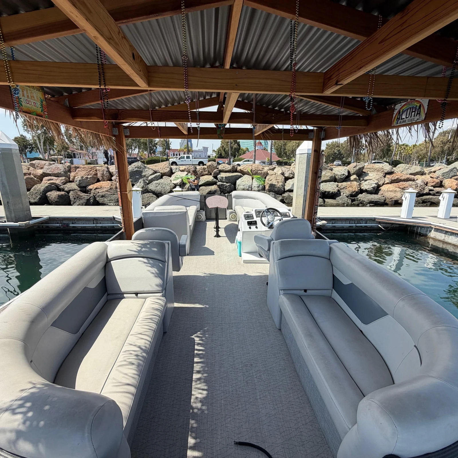 Crucero privado en barco tiki en Long Beach