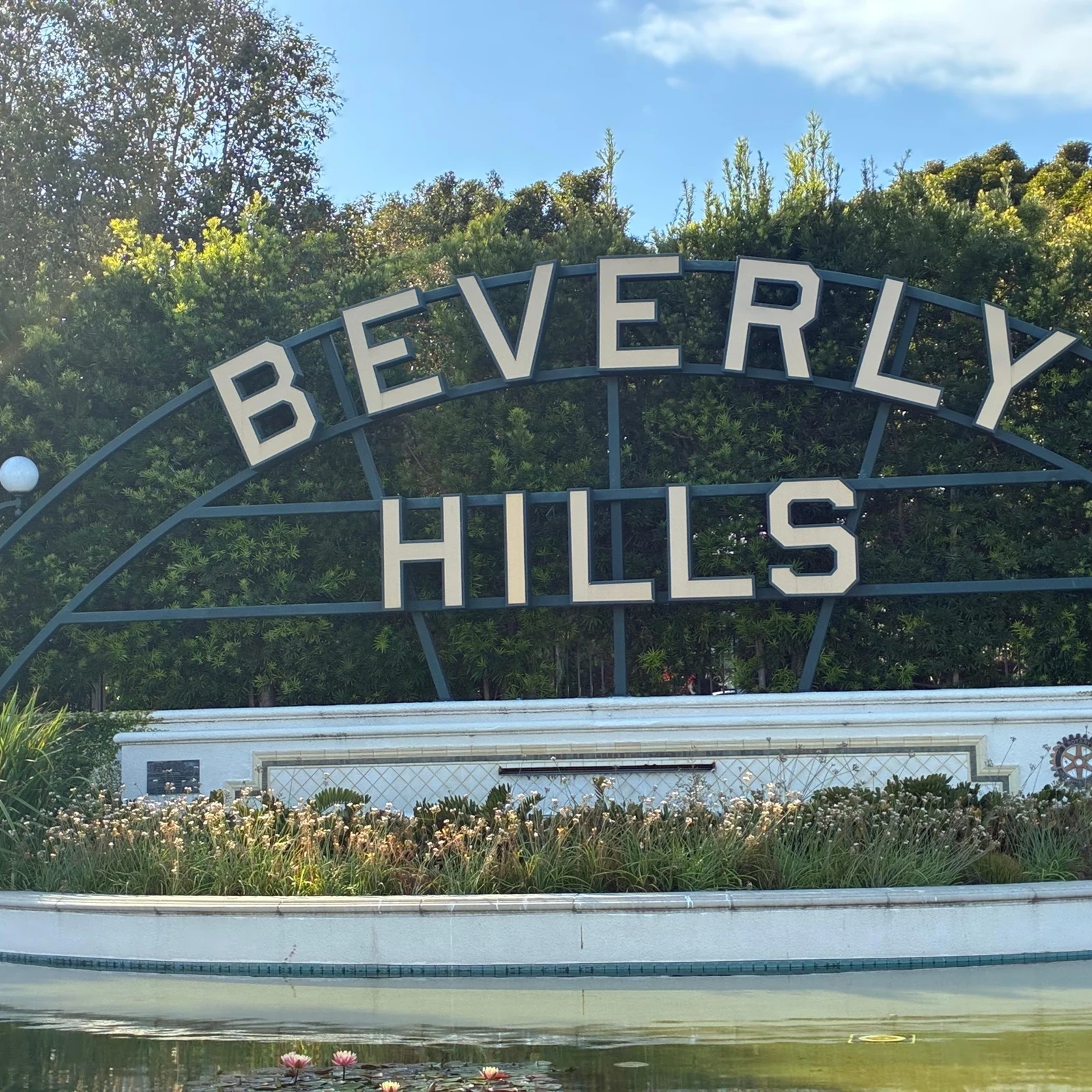Tour por Beverly Hills y Hollywood Sign en grupo reducido
