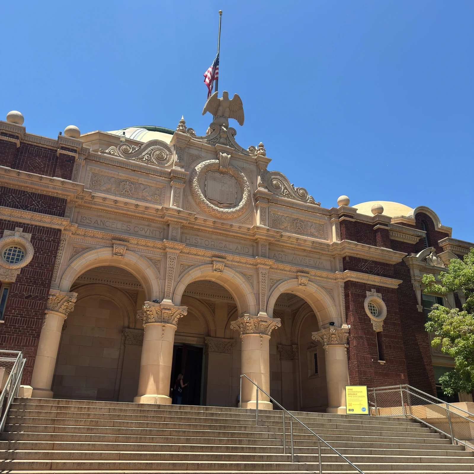 Natural History Museum of Los Angeles Tickets: Dinosaurs, Gems and a Self-Paced Visit