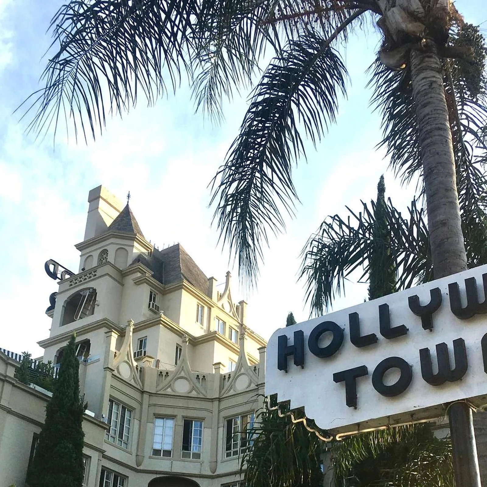 Tour privado de crímenes y escándalos de Hollywood: descubre su lado oscuro