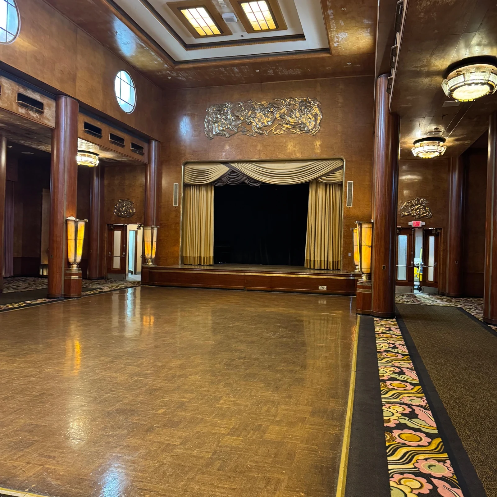 Entradas Queen Mary Los Ángeles: historia, tours y misterio