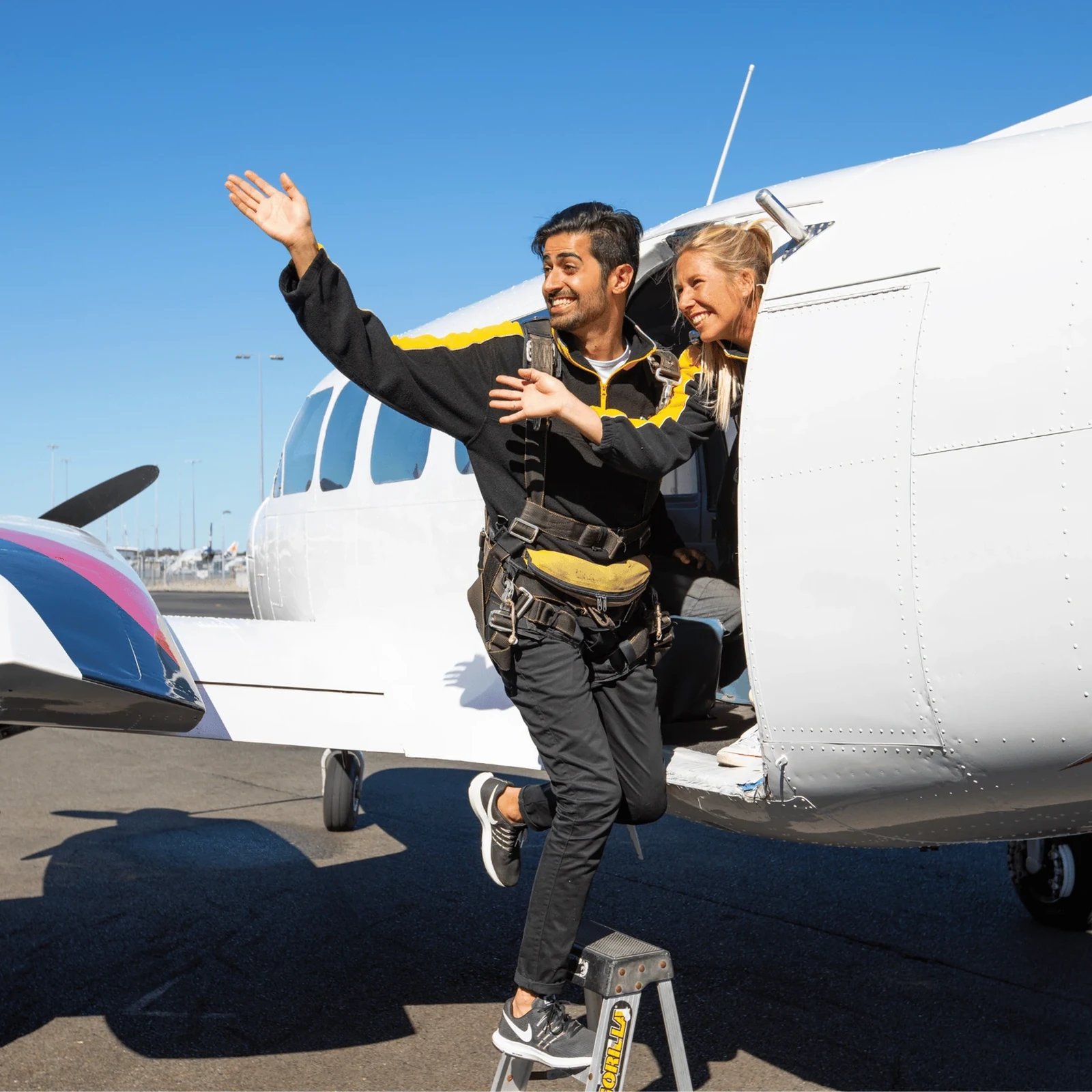 Gold Coast tandem skydiving from around 12,000 feet