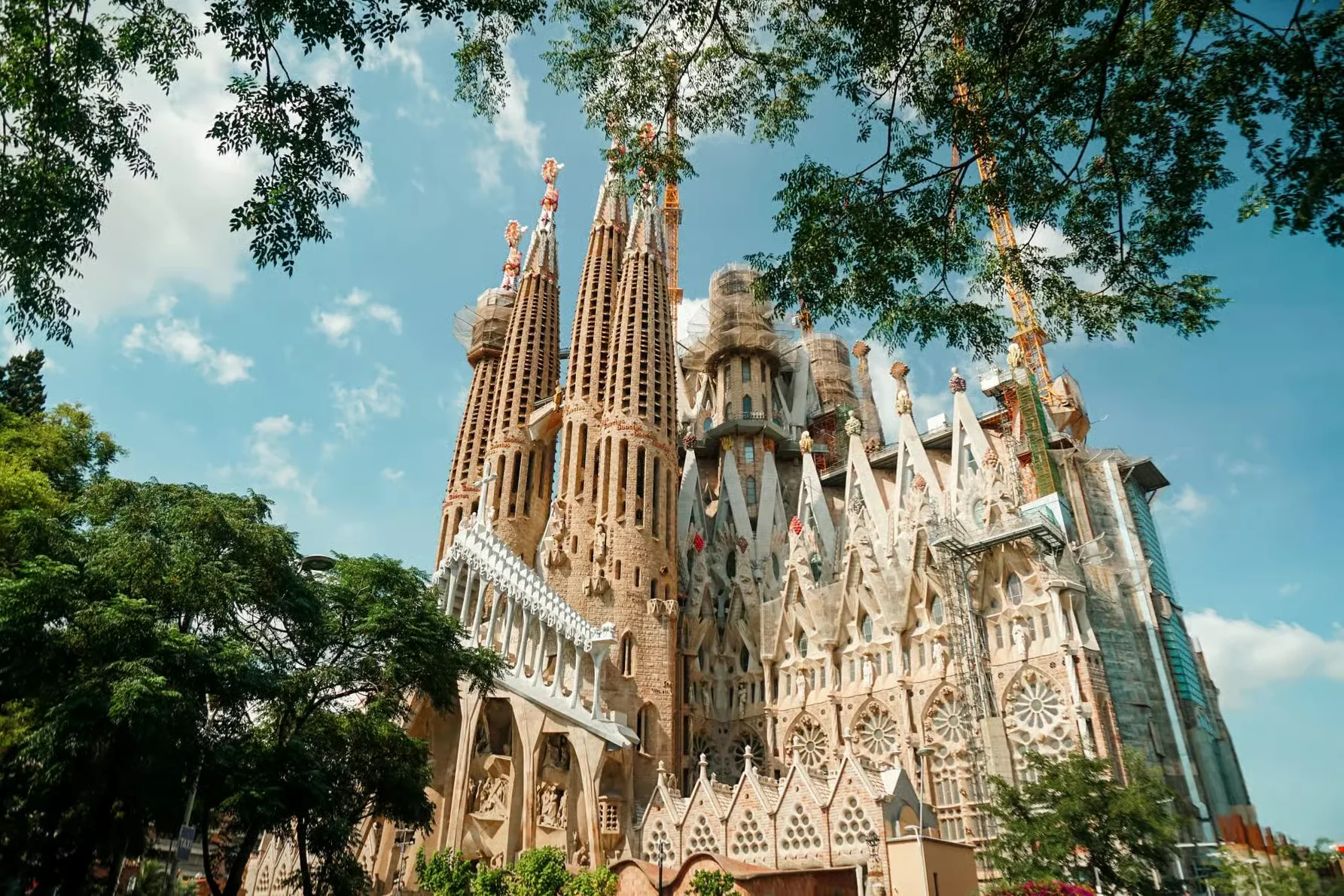 Go City Explorer Pass Barcelona: Elige y ahorra