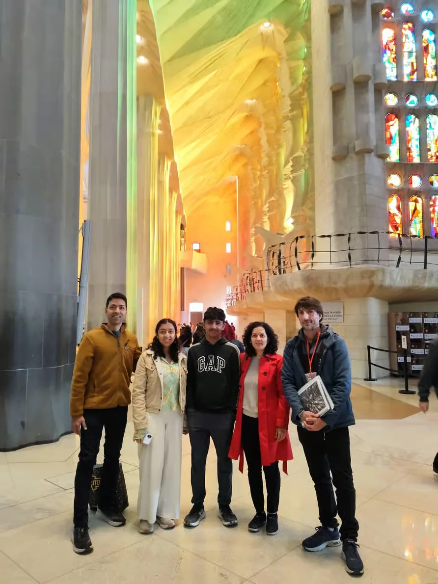 Tour Sagrada Familia sin colas con guía oficial