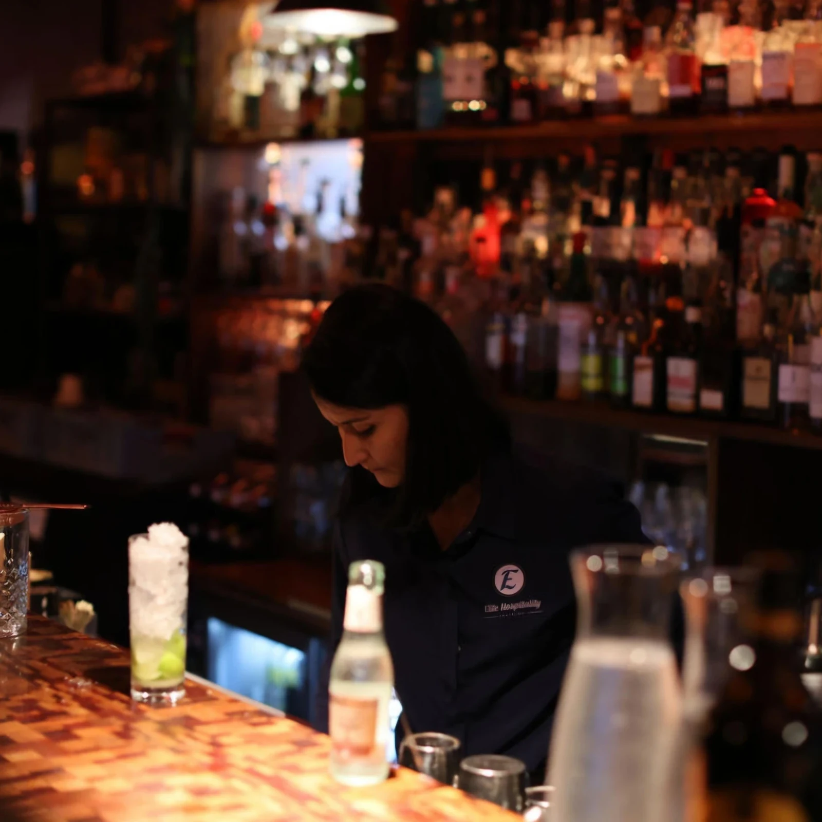 Mixe deine eigenen Cocktails bei einem Mixology-Kurs in Melbourne