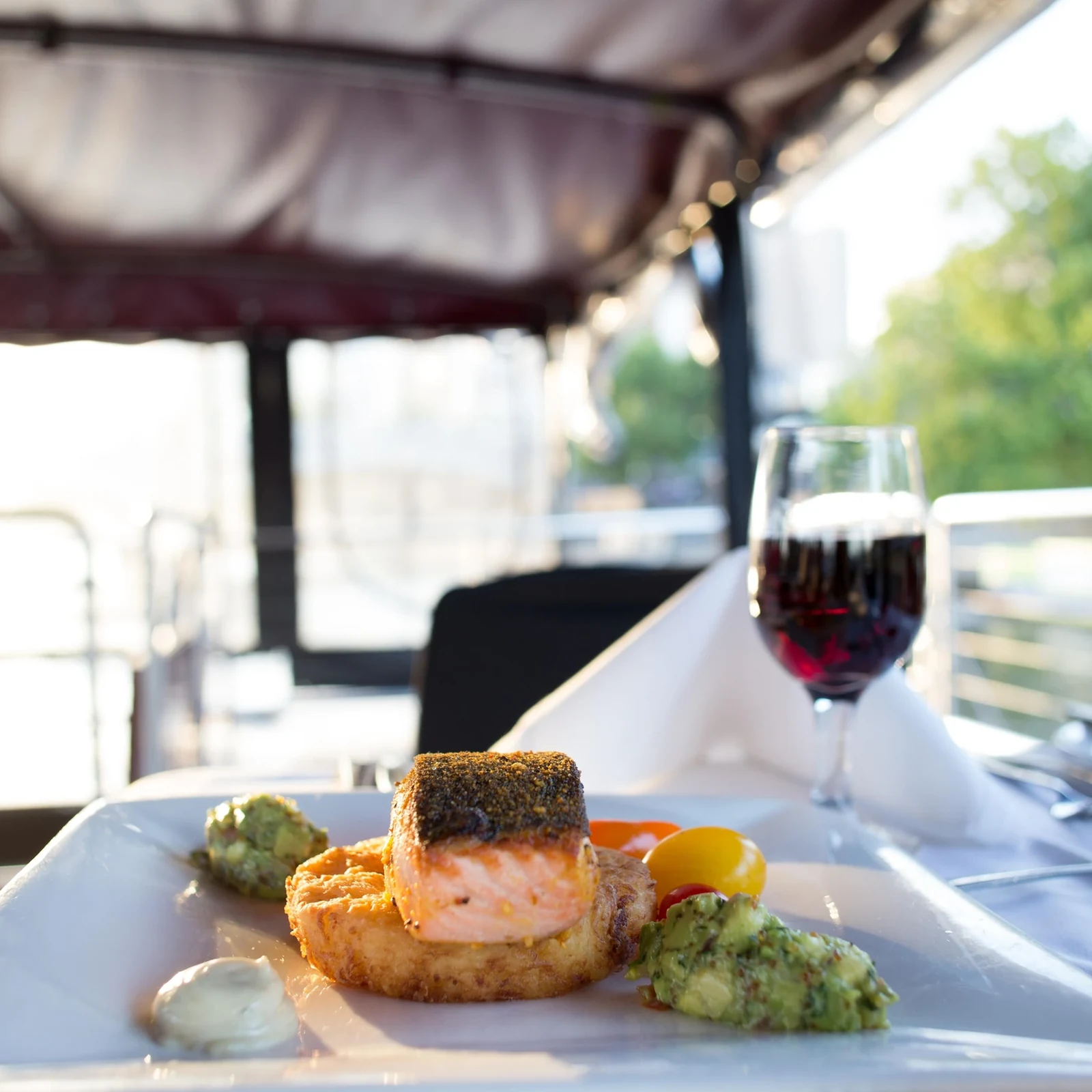 4-Gänge-Dinner-Kreuzfahrt auf dem Yarra in Melbourne