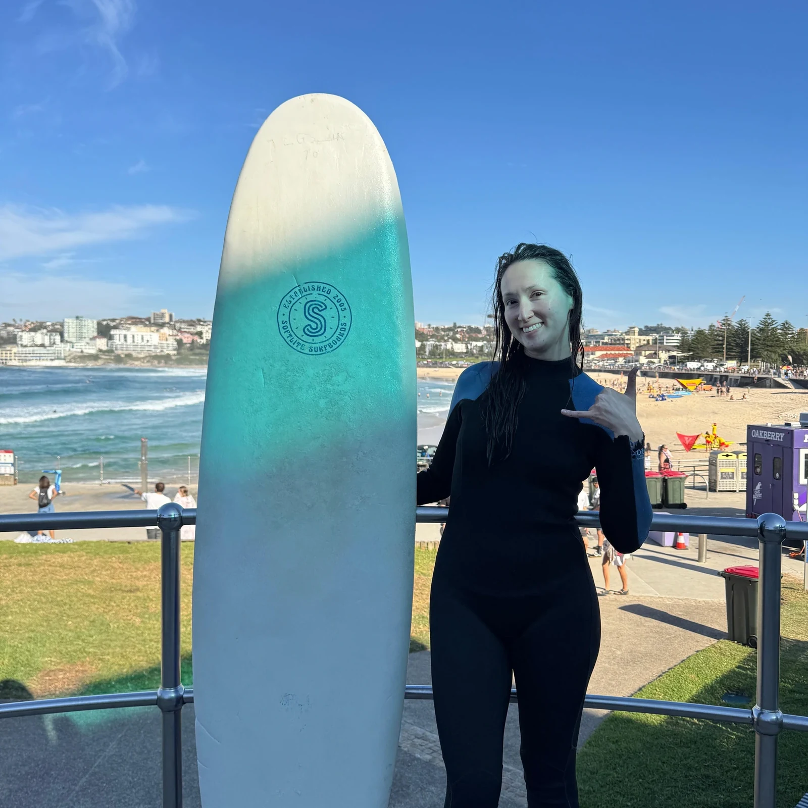 Aprende a surfear en Bondi Beach en una clase de 2 horas