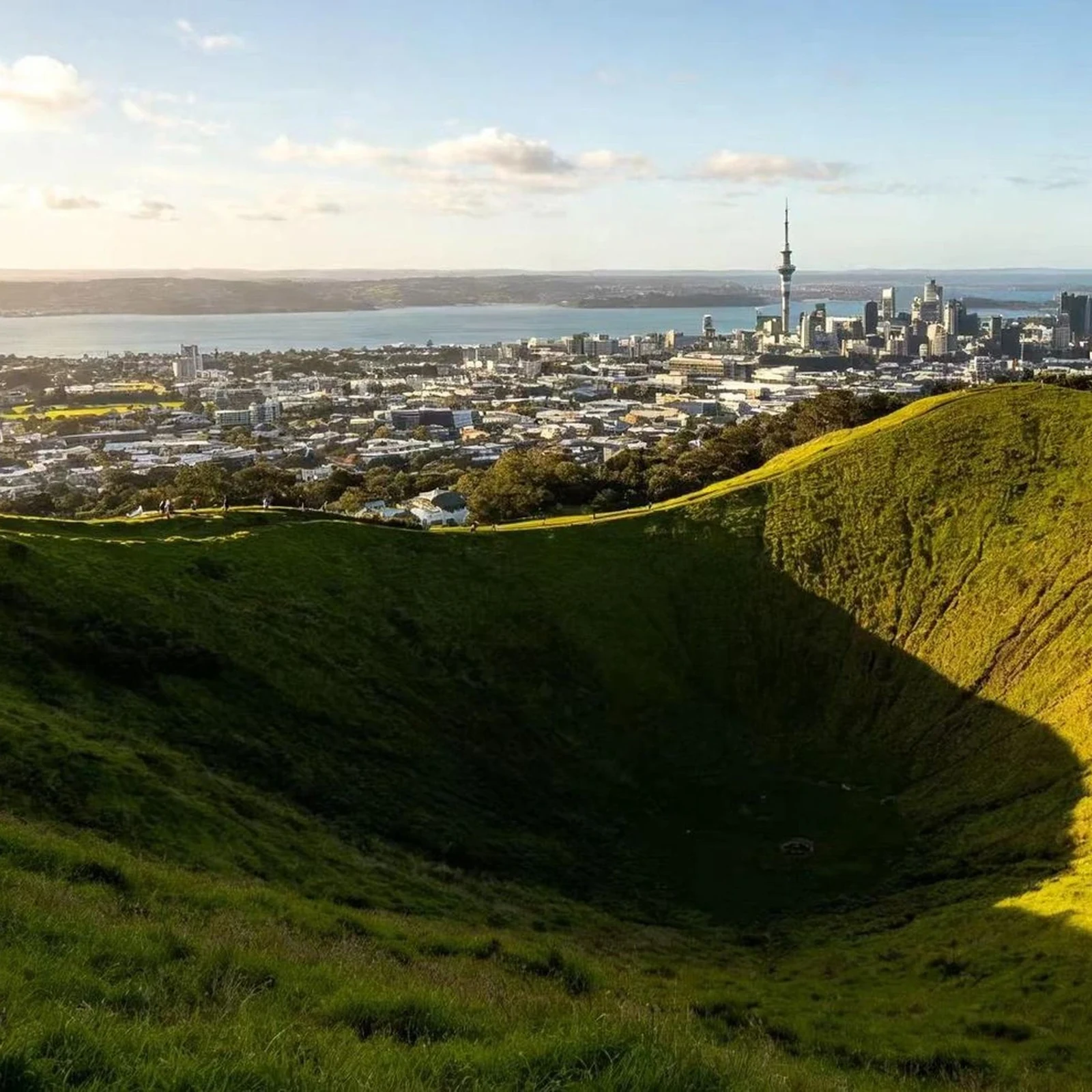 Mount Eden bei Sonnenuntergang: Vulkan, Māori-Kultur und Auckland