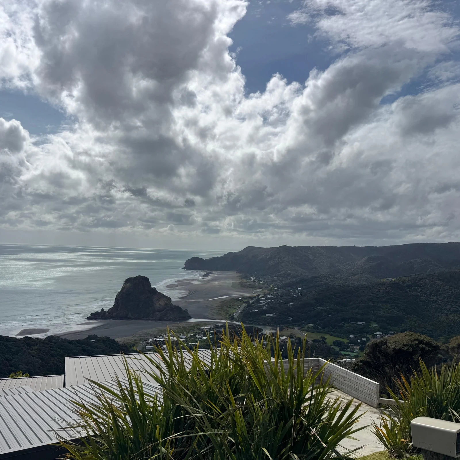 Excursion à Piha Beach depuis Auckland et Waitakere Ranges
